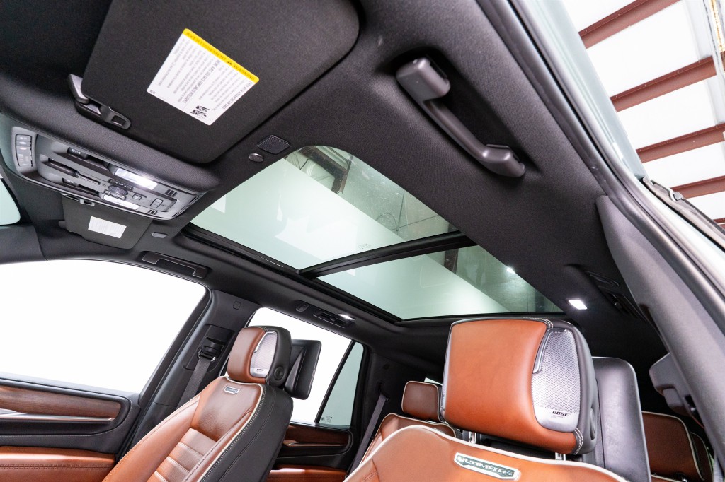 2024 GMC Yukon Image 18