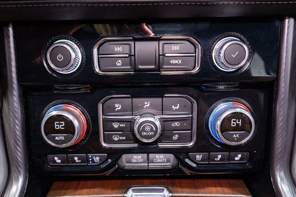 2024 GMC Yukon Image 24
