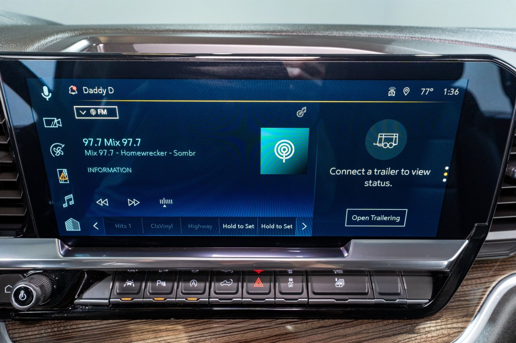 2025 Chevrolet Silverado 1500 Image 17