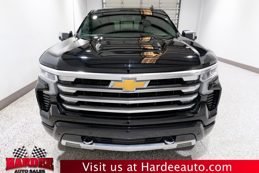 2025 Chevrolet Silverado 1500 Image 7