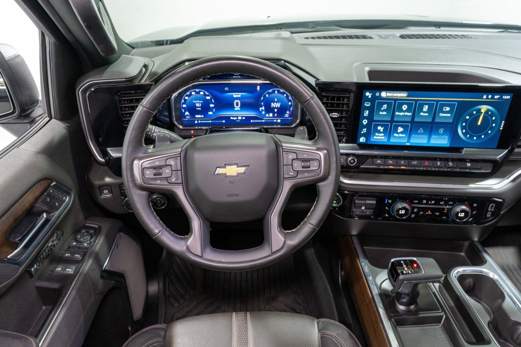 2025 Chevrolet Silverado 1500 Image 12