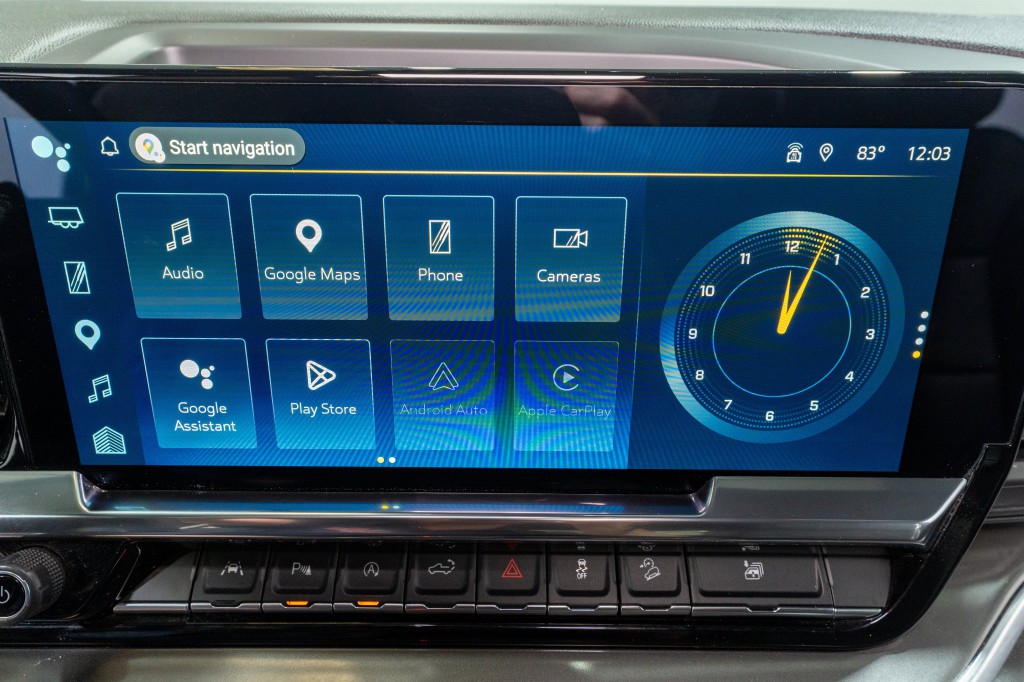 2025 Chevrolet Silverado 1500 Image 18
