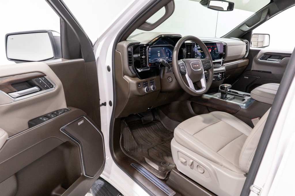 2024 GMC Sierra 1500 Image 13