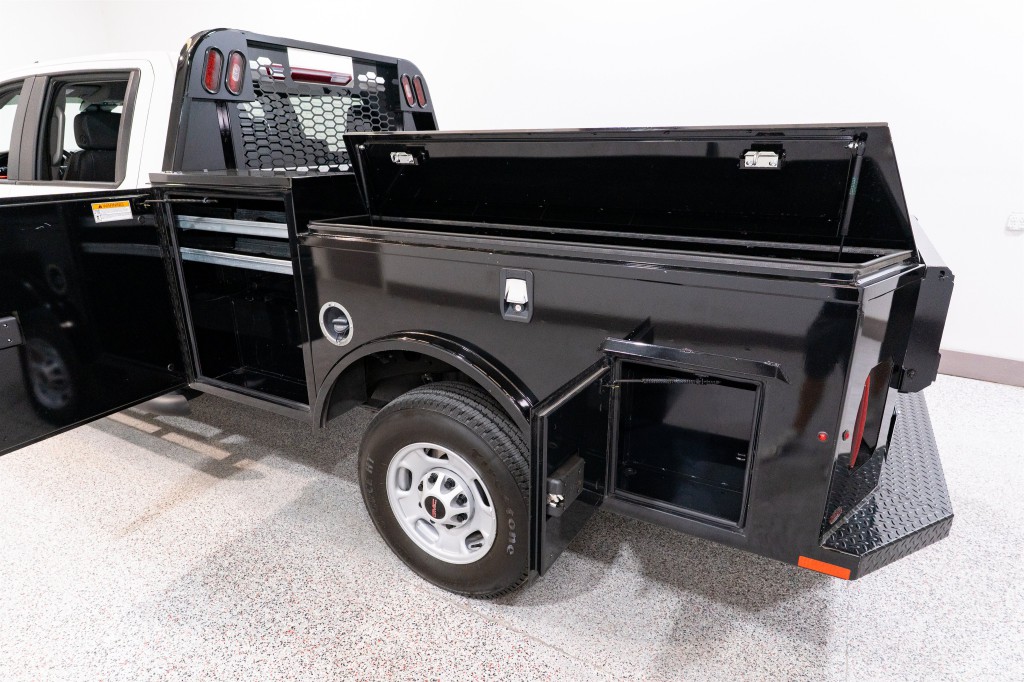 2024 GMC Sierra 2500 Image 12