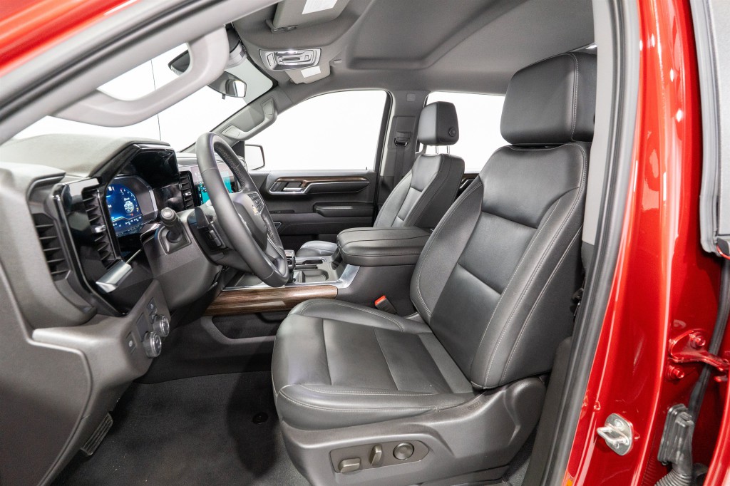 2023 Chevrolet Silverado 1500 Image 15