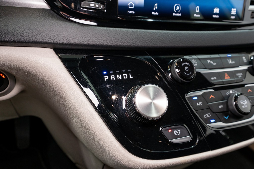 2023 Chrysler Pacifica Image 22