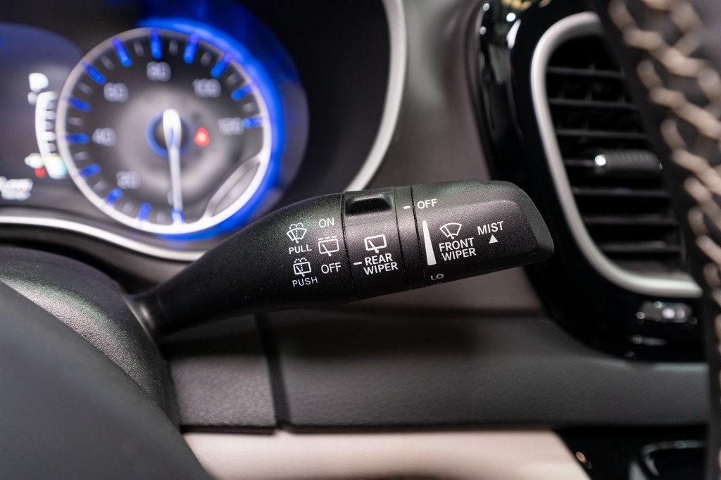 2023 Chrysler Pacifica Image 26