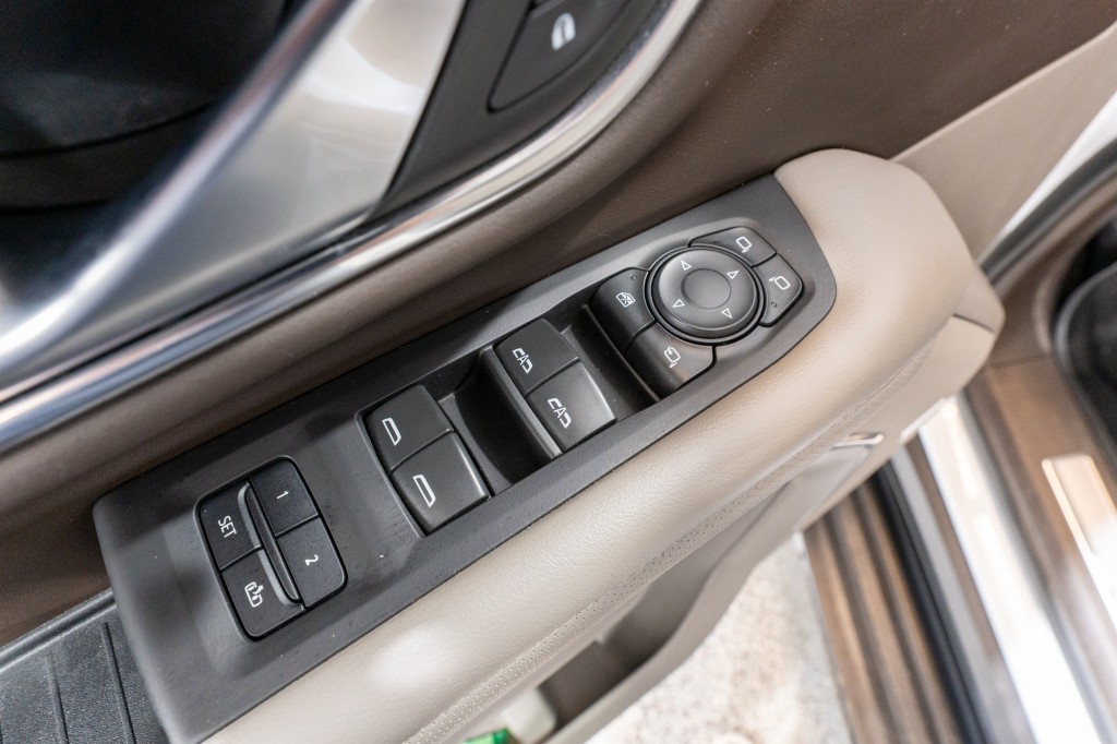 2022 GMC Yukon Image 14