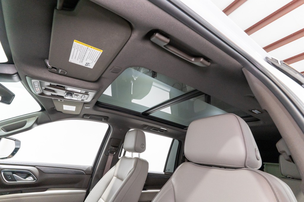 2022 GMC Yukon Image 16