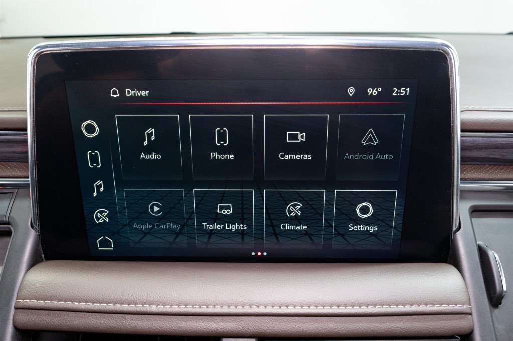 2022 GMC Yukon Image 17