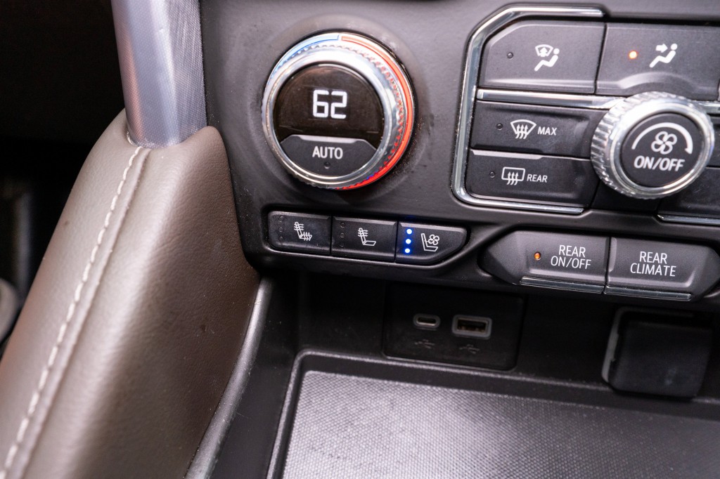2022 GMC Yukon Image 23
