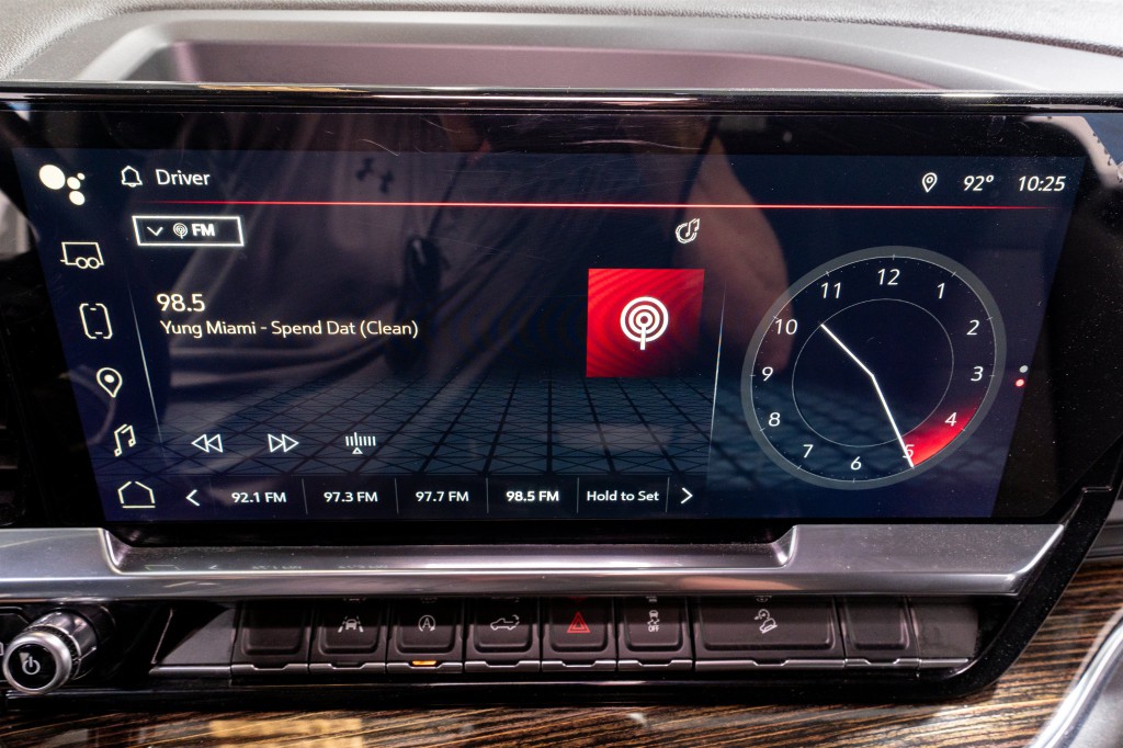 2024 GMC Sierra 1500 Image 17