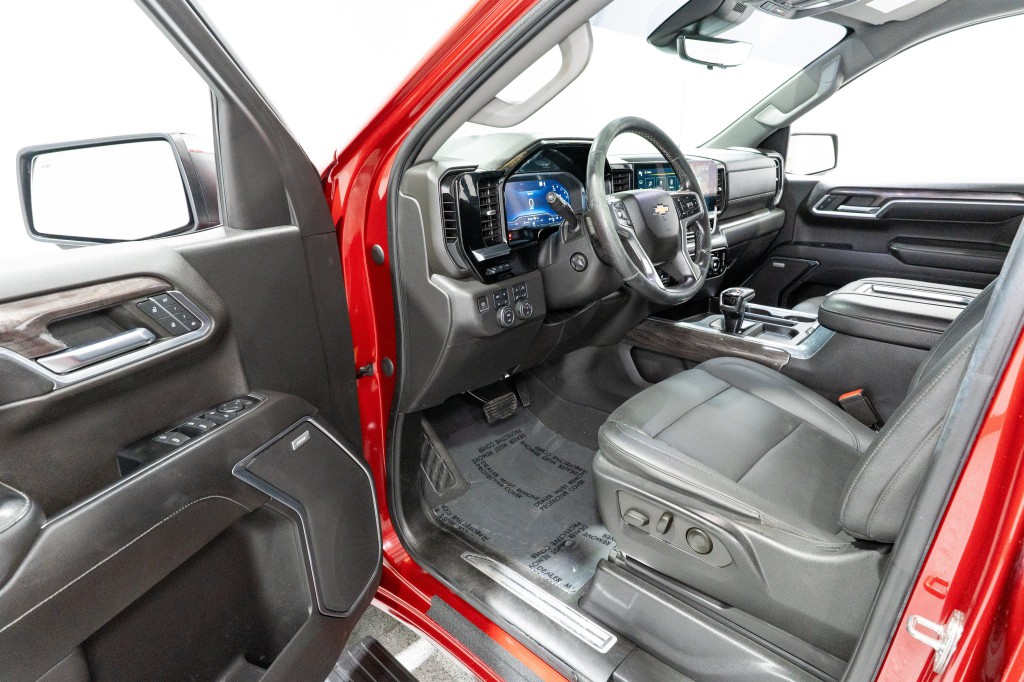 2022 Chevrolet Silverado 1500 Image 14