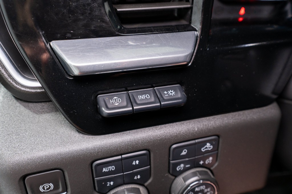2022 Chevrolet Silverado 1500 Image 32