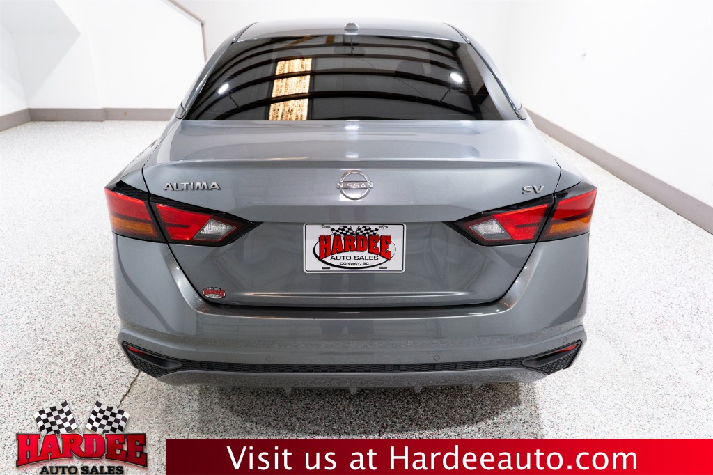 2024 Nissan Altima Image 4