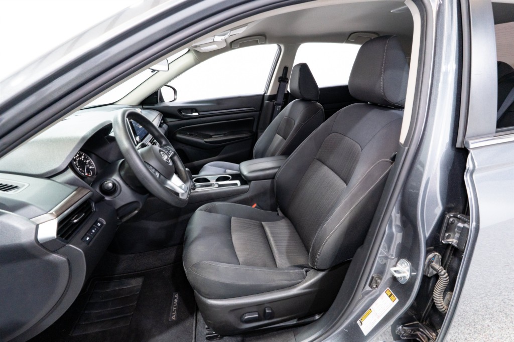 2024 Nissan Altima Image 15