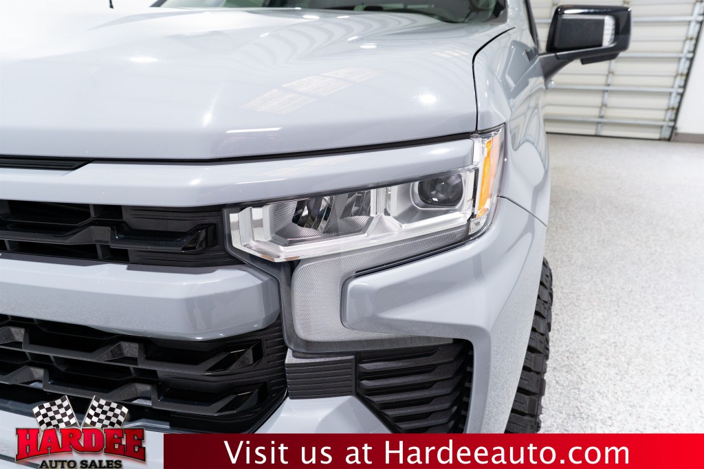 2024 Chevrolet Silverado 1500 Image 8