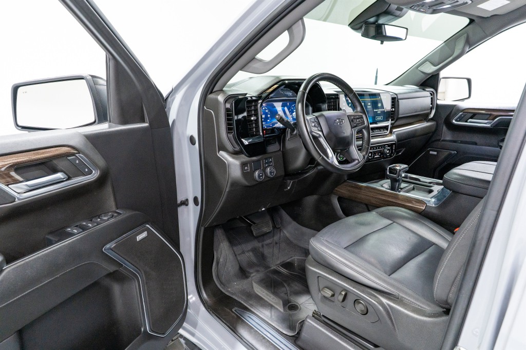 2024 Chevrolet Silverado 1500 Image 14