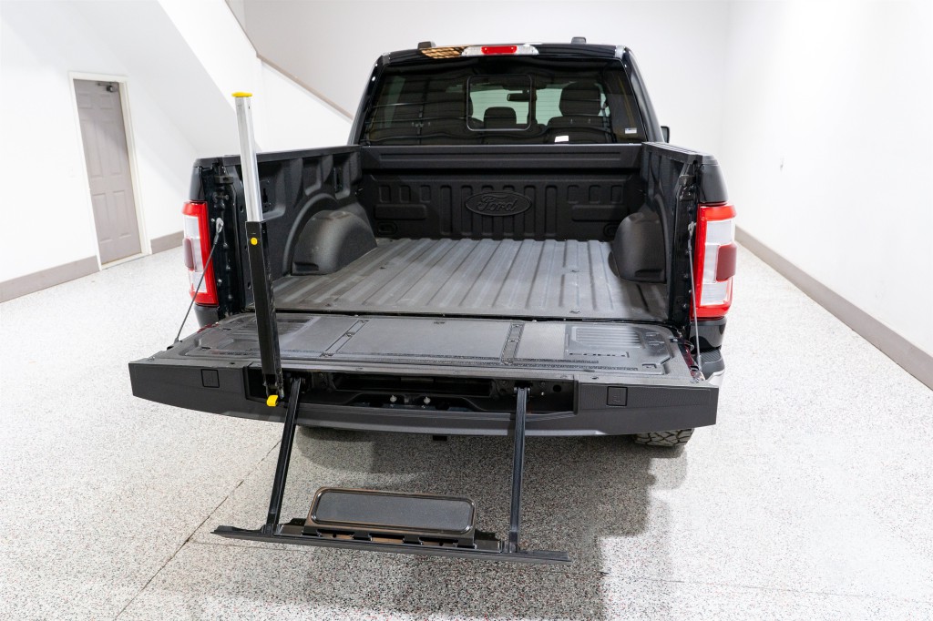 2023 Ford F-150 Image 11