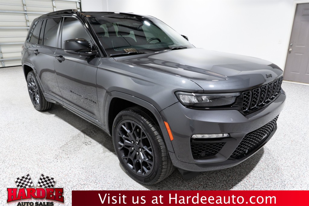 2025 Jeep Grand Cherokee Image 6