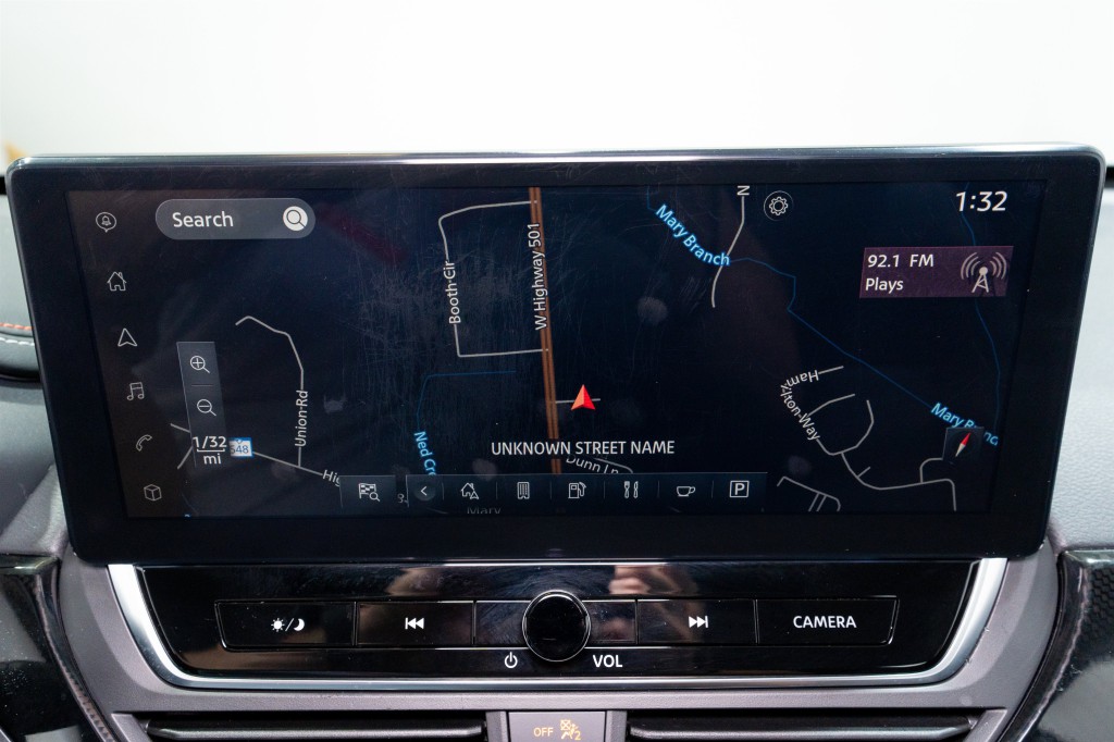 2023 Nissan Altima Image 17