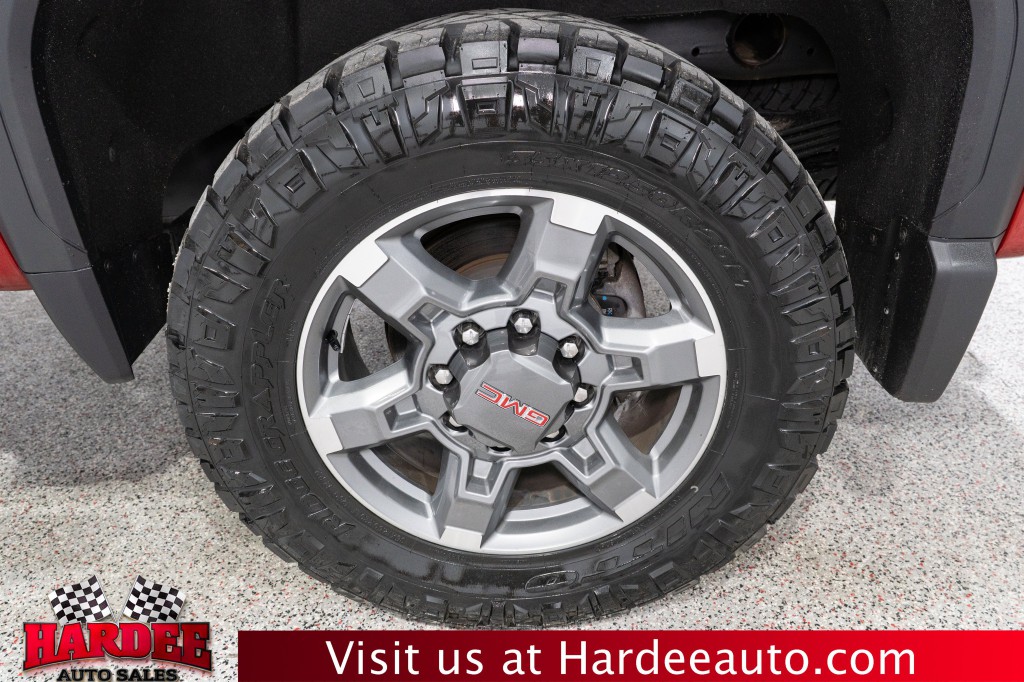 2025 GMC Sierra 2500 Image 10