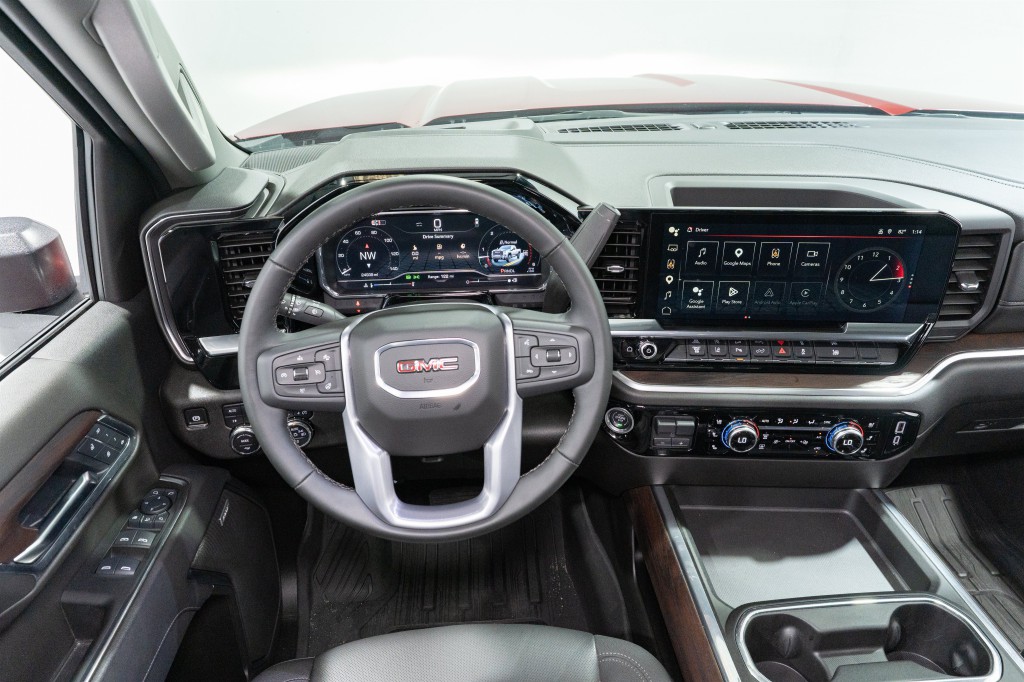 2025 GMC Sierra 2500 Image 12