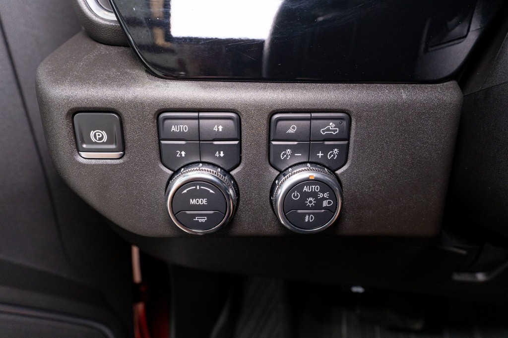 2025 GMC Sierra 2500 Image 29