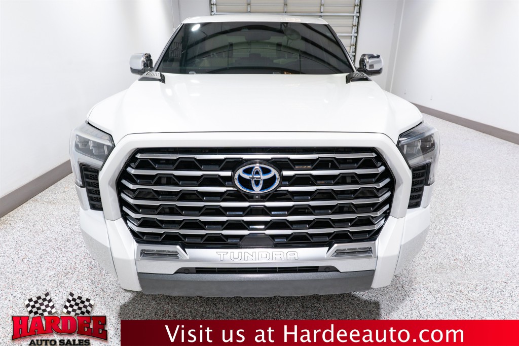 2023 Toyota Tundra Image 7