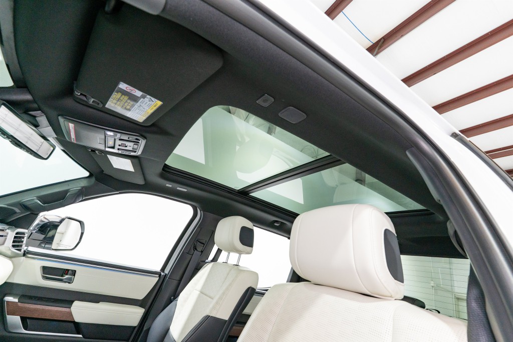 2023 Toyota Tundra Image 19