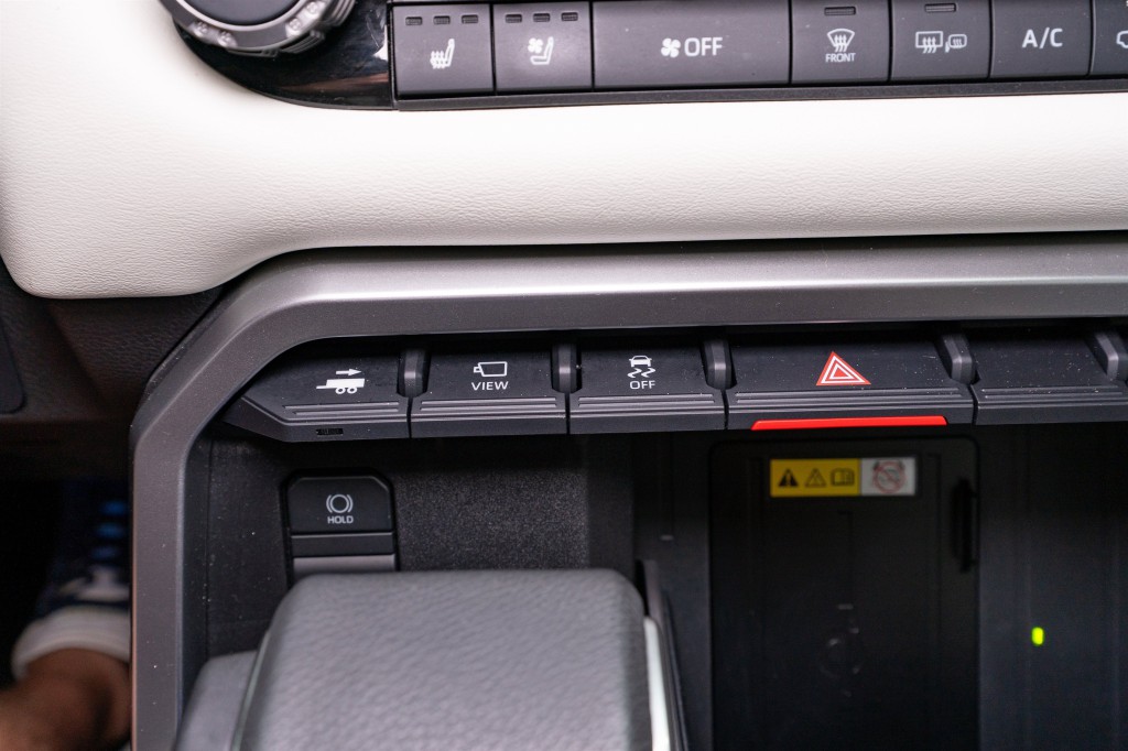 2023 Toyota Tundra Image 25
