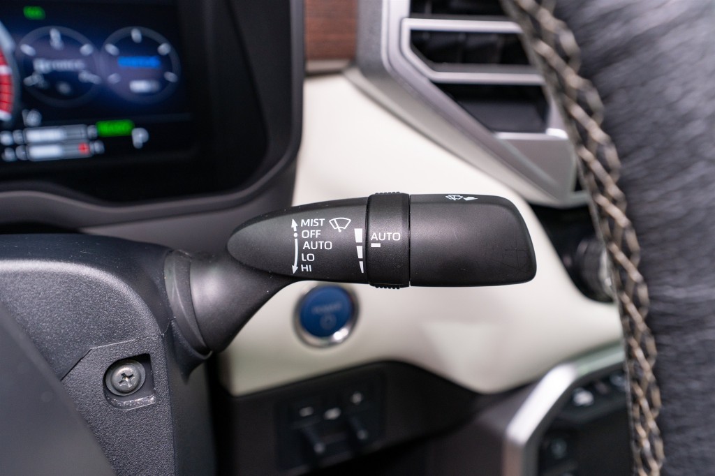 2023 Toyota Tundra Image 32