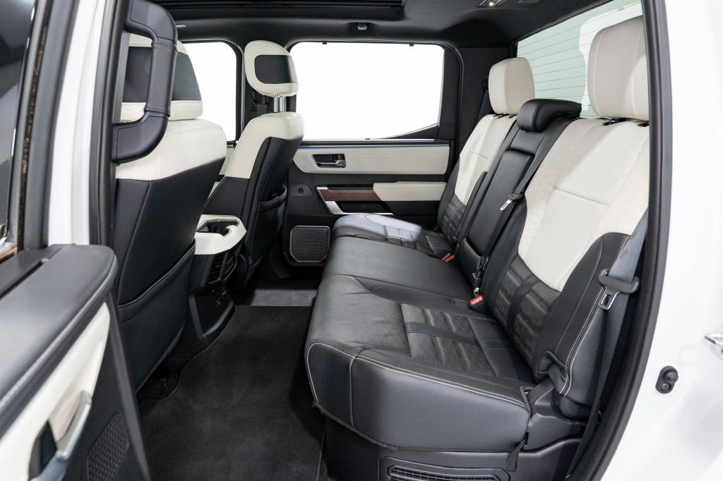 2023 Toyota Tundra Image 36