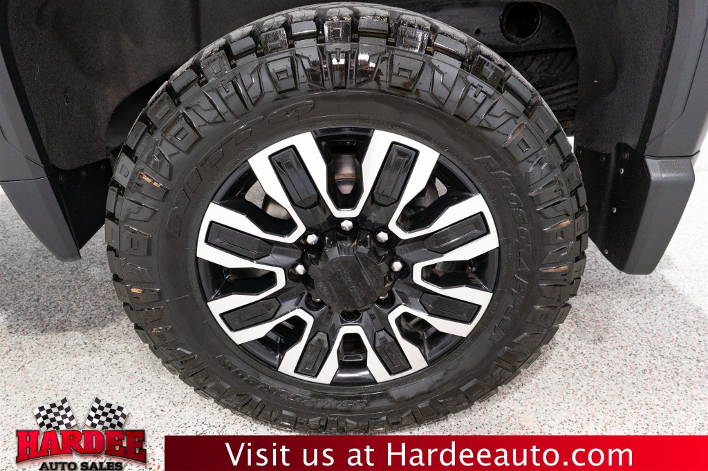 2024 GMC Sierra 2500 Image 10