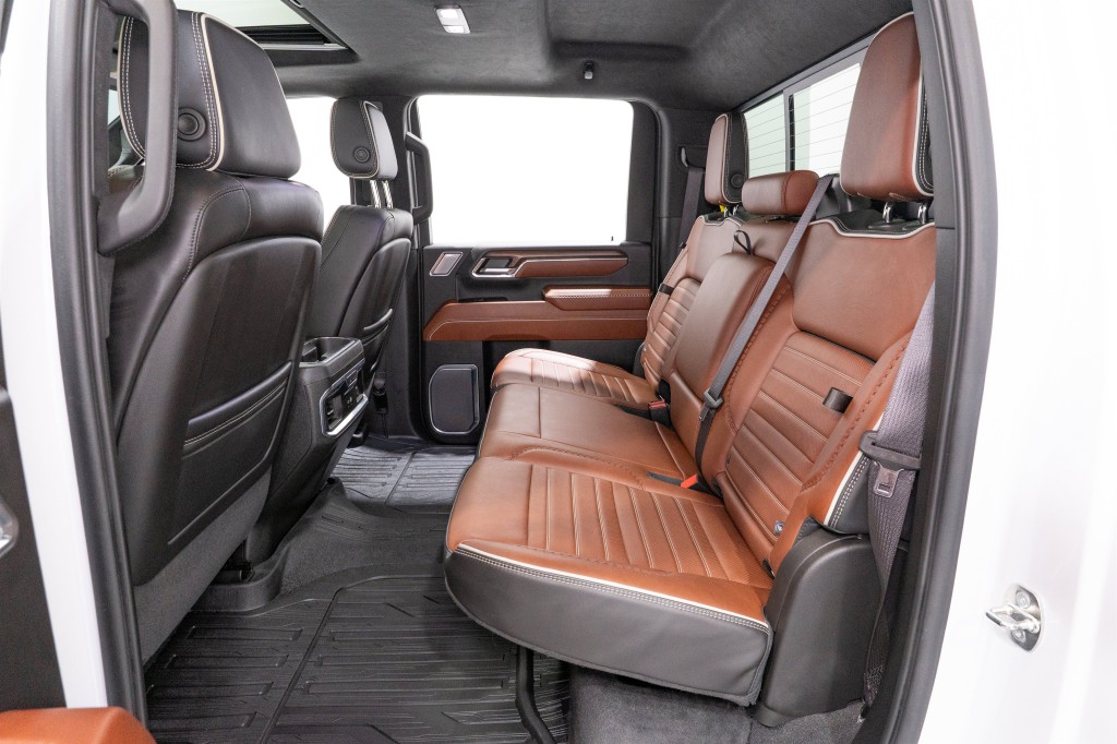 2024 GMC Sierra 2500 Image 37