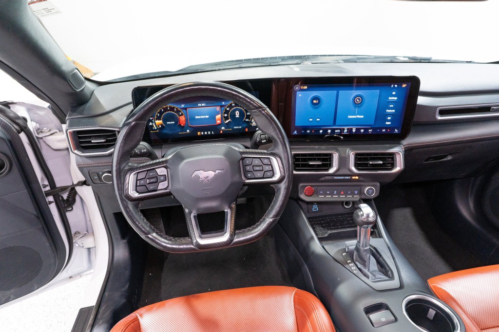 2024 Ford Mustang Image 16