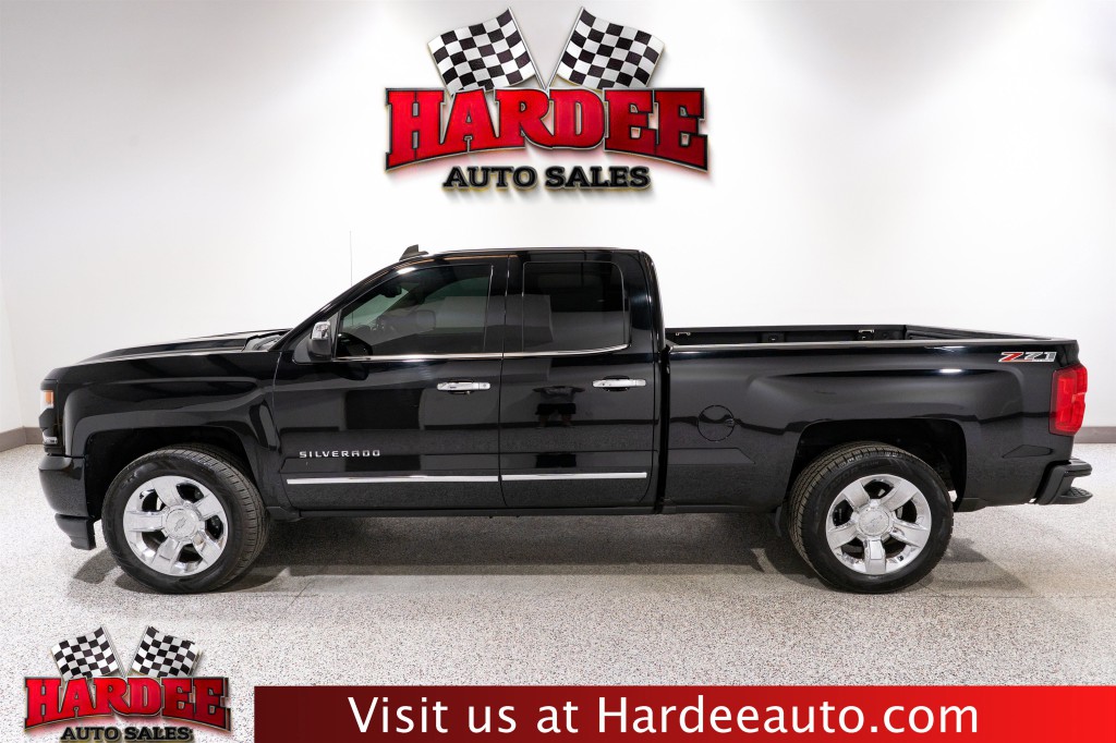 2017 Chevrolet Silverado 1500 Image 1
