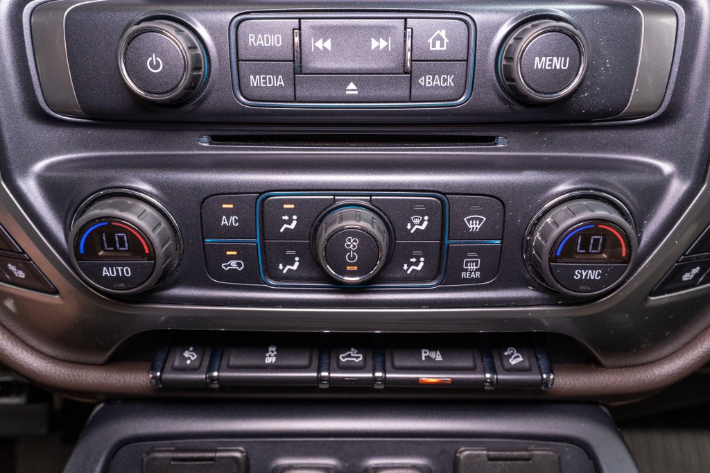 2017 Chevrolet Silverado 1500 Image 22