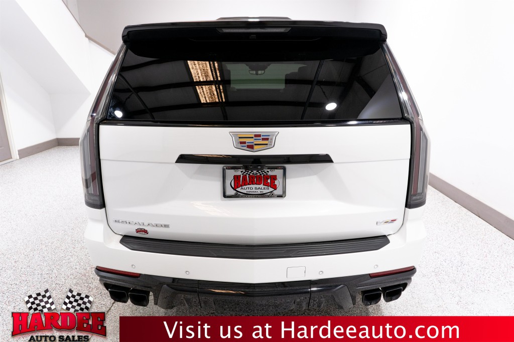 2025 Cadillac Escalade Image 4