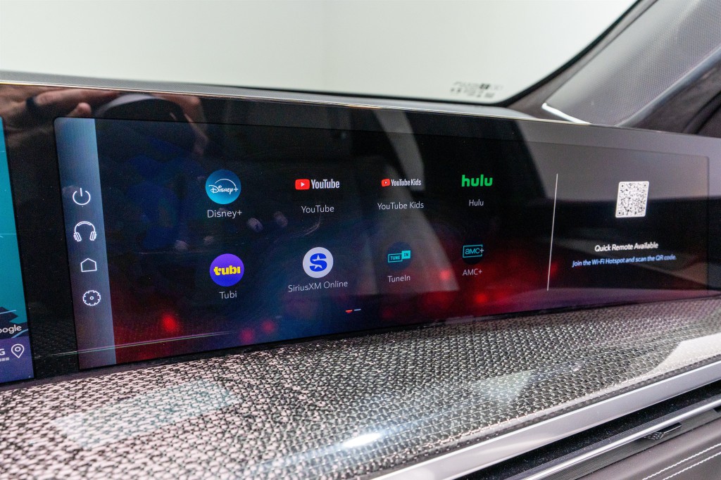 2025 Cadillac Escalade Image 18