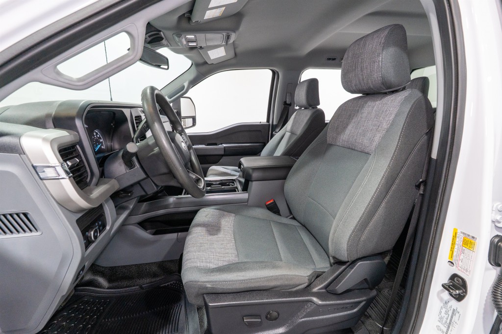 2023 Ford F-350 Image 18