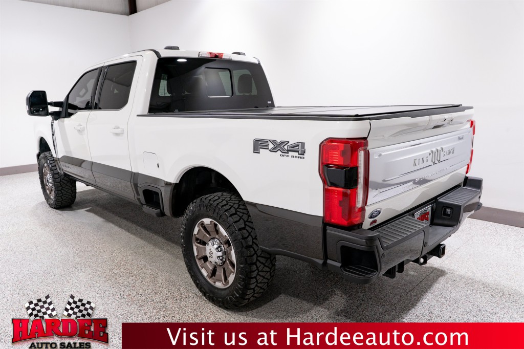 2024 Ford F-250 Image 3