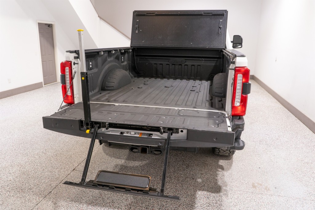 2024 Ford F-250 Image 12