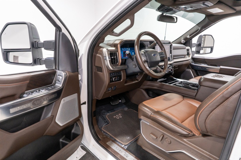2024 Ford F-250 Image 17