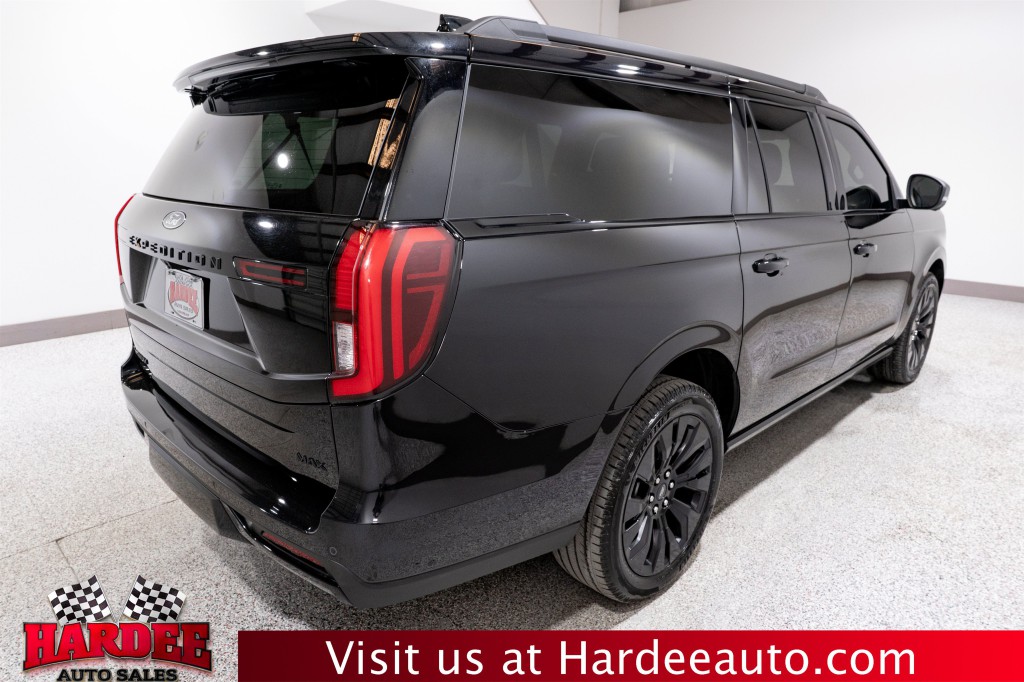2025 Ford Expedition Image 5
