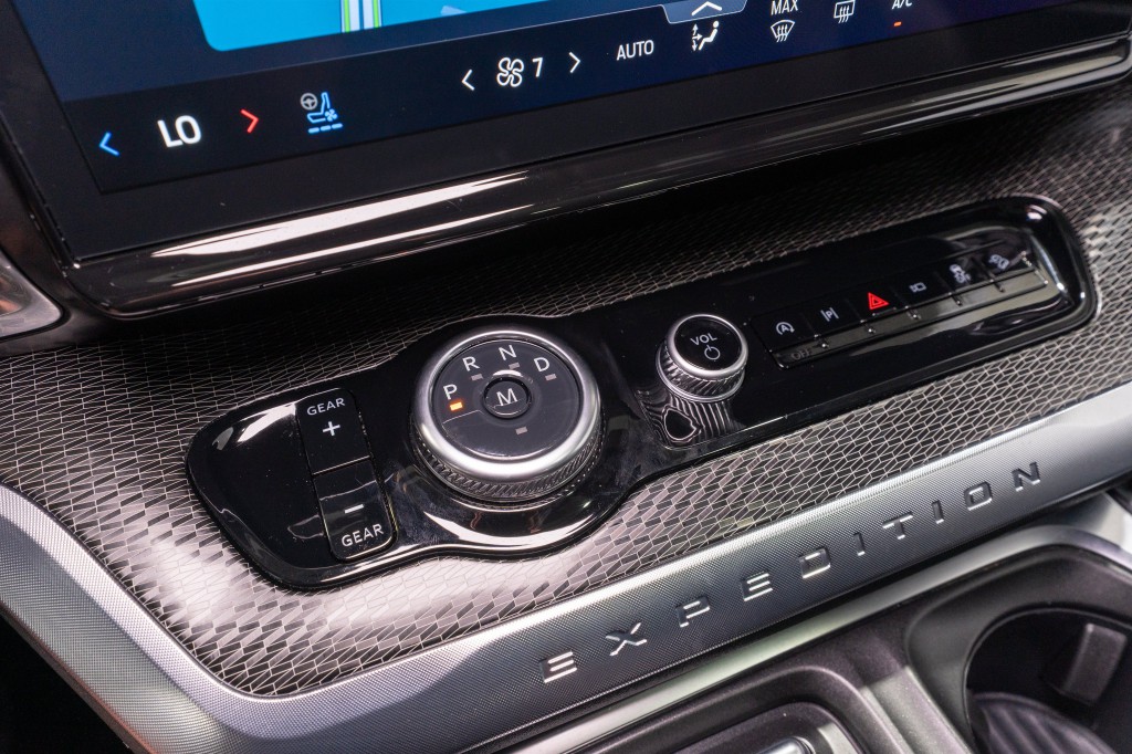 2025 Ford Expedition Image 23