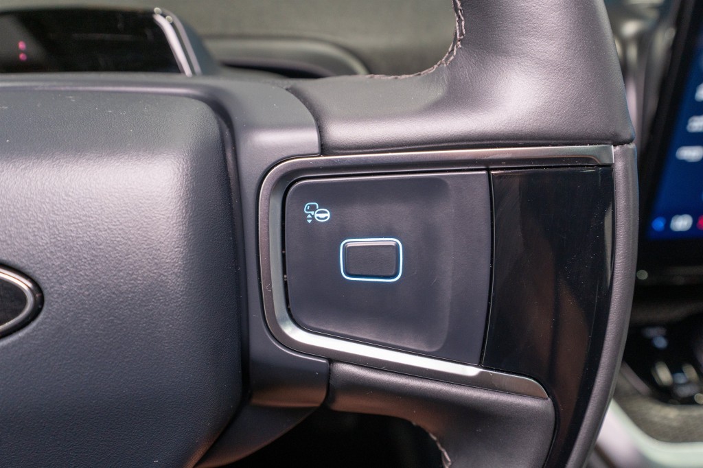 2025 Ford Expedition Image 26