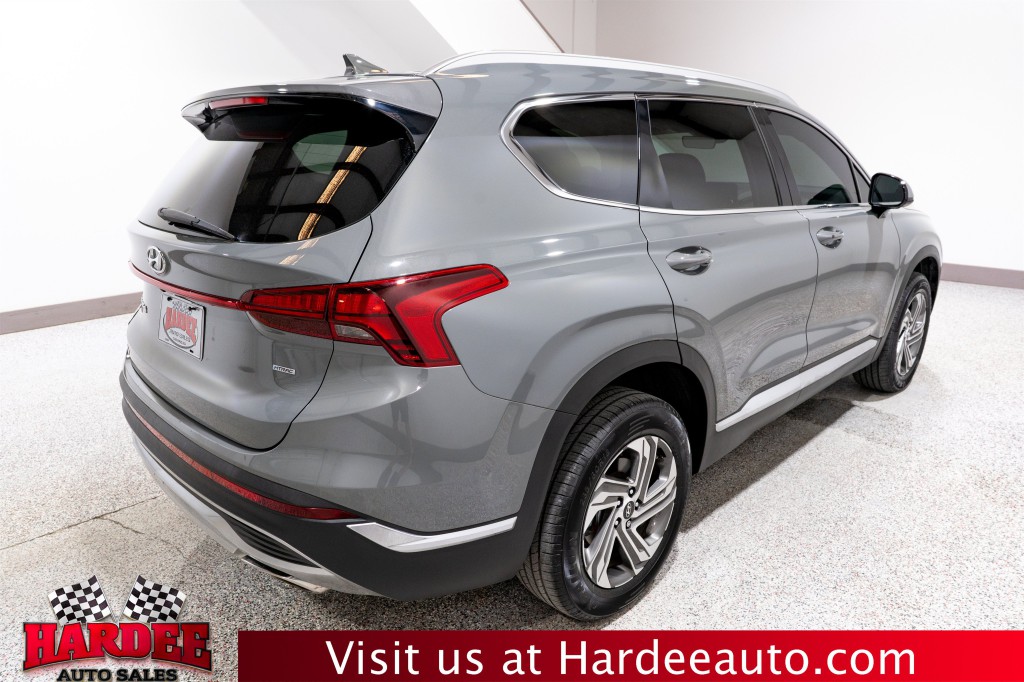 2022 Hyundai Santa Fe Image 5
