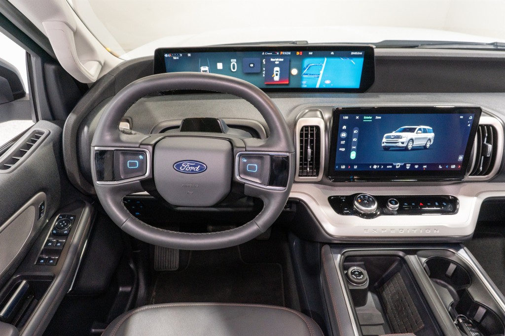 2025 Ford Expedition Image 11