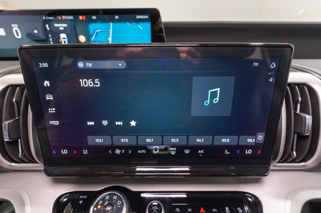2025 Ford Expedition Image 19